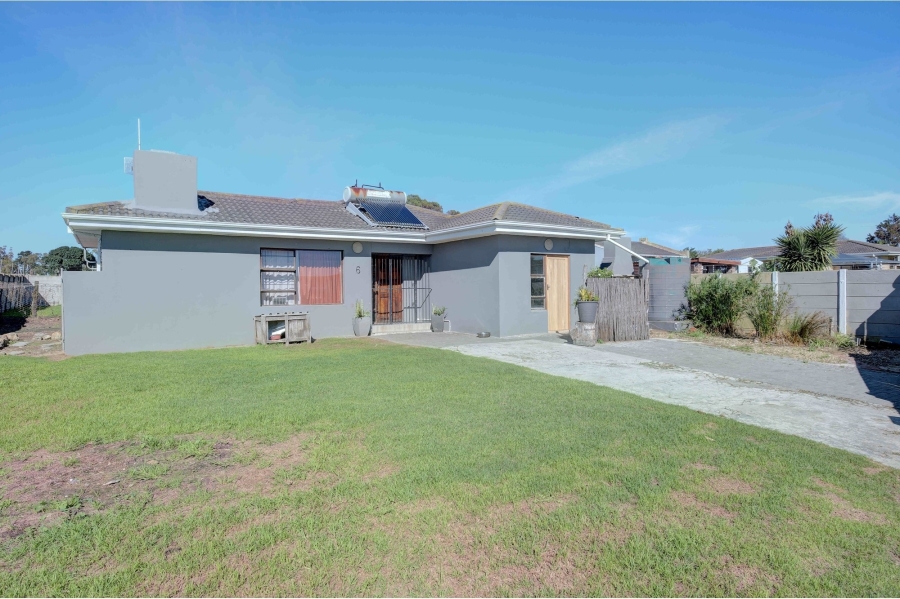 3 Bedroom Property for Sale in Sherwood Eastern Cape